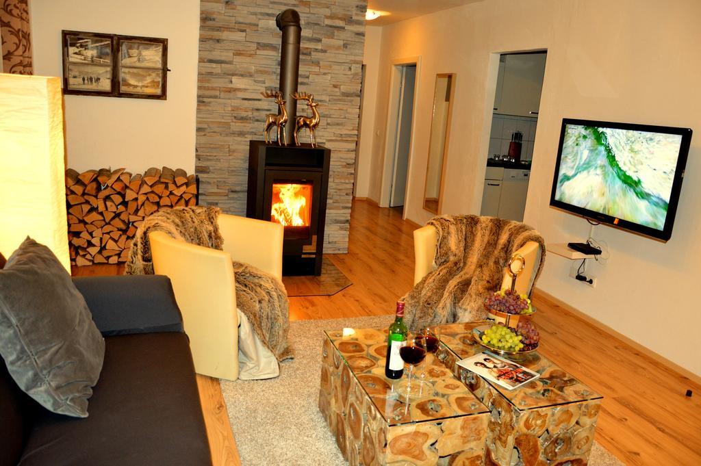 Haus Franzis Daire Bad Gastein Oda fotoğraf
